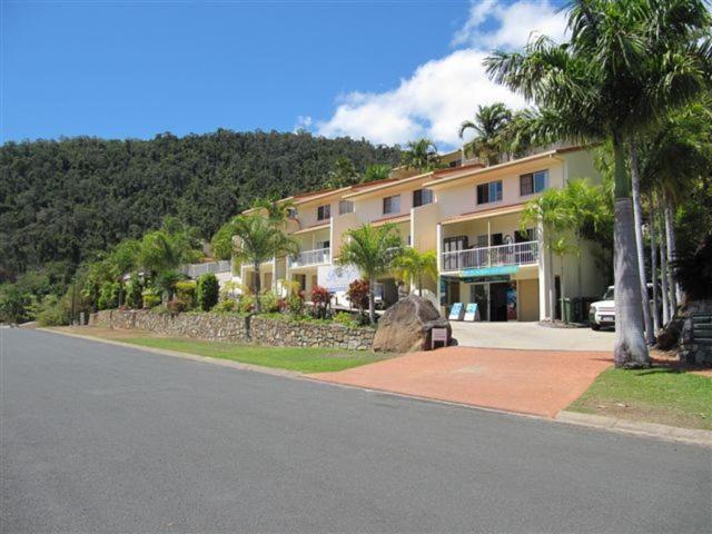 Reefside Villas - Whitsundays Airlie Beach Eksteriør bilde